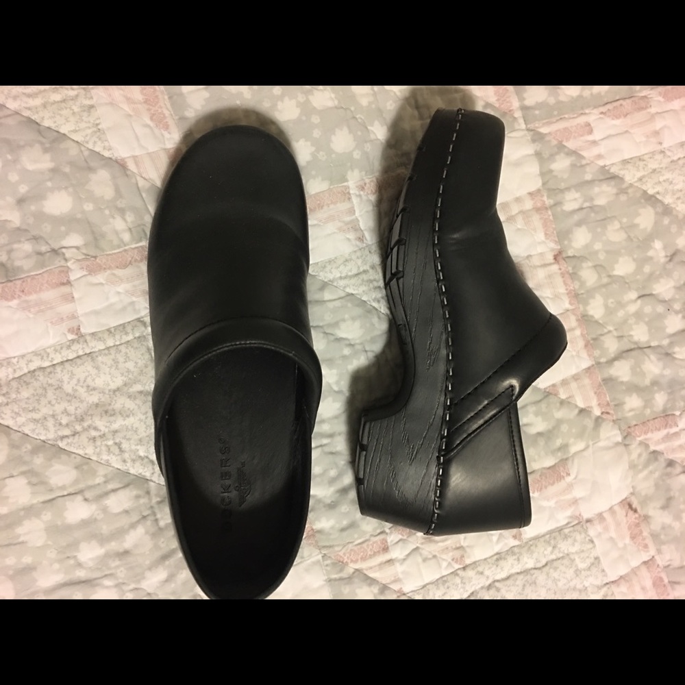 Like new clogs